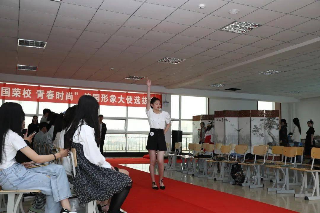 卡通摩托拼图