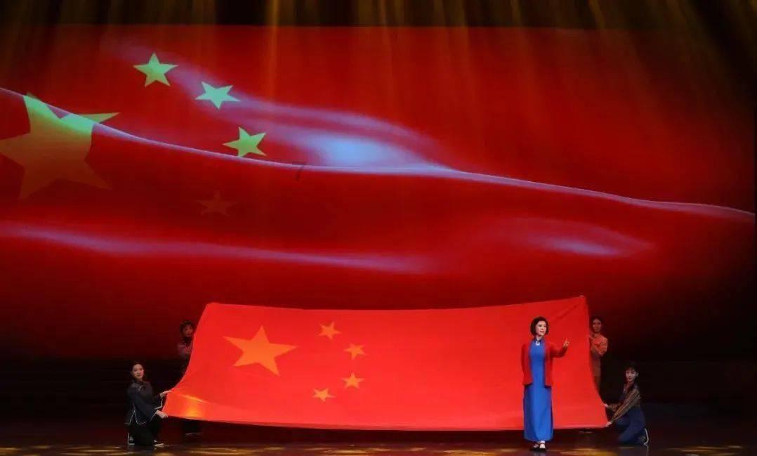 怎么回事？从我银行里提出98块游戏画面
