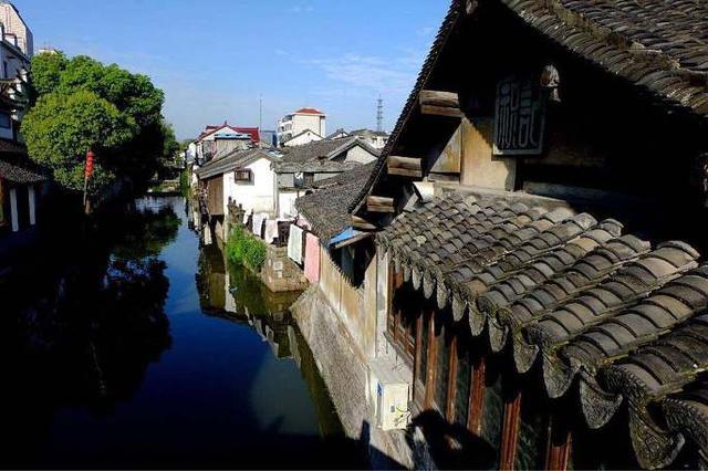 怎么回事？从我银行里提出98块游戏画面